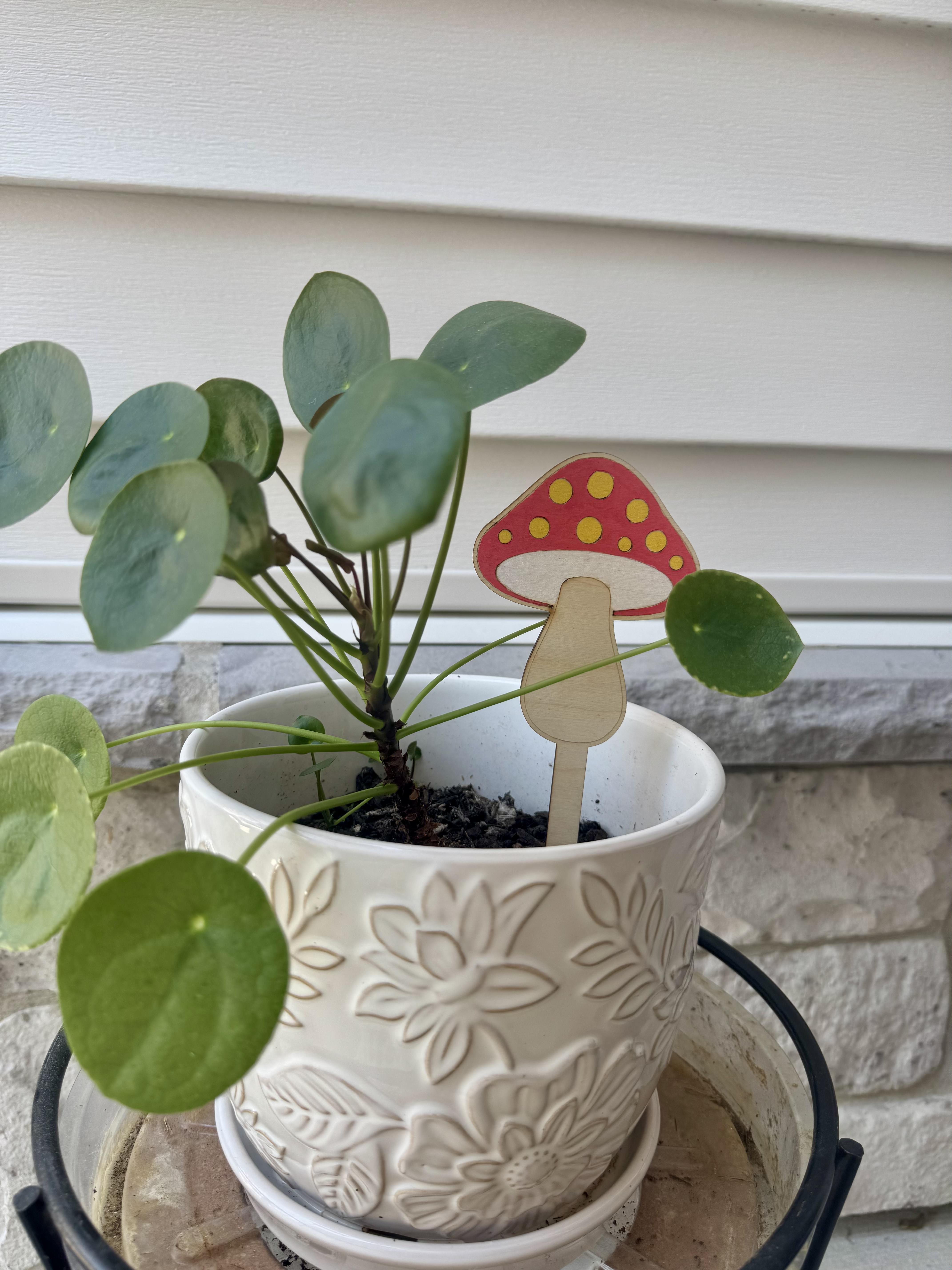 Mushroom Plant Stake 🍄